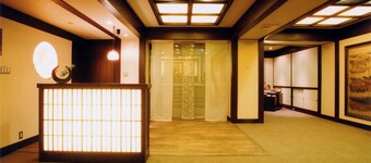 Kamogawa-kan Inn