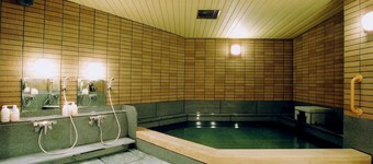 Kamogawa-kan Inn