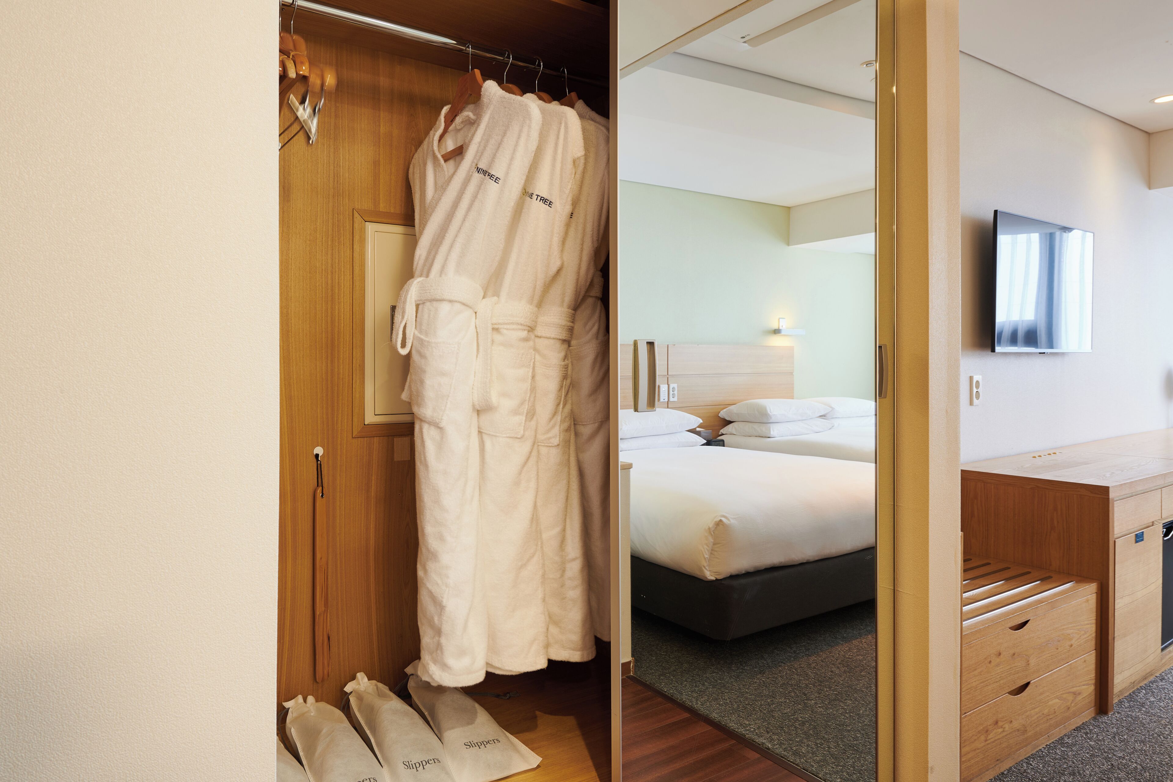 Photo - Nine Tree by Parnas Seoul Myeongdong 1