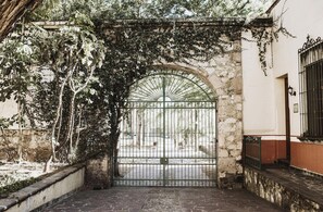 Deluxe Room, 2 Queen Beds | Terrace/patio - Hacienda Labor de Rivera Hotel Boutique (Teuchitlan)