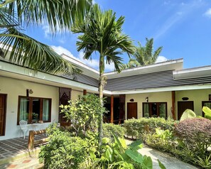Front of property - Phuvara Boutique (Krabi)