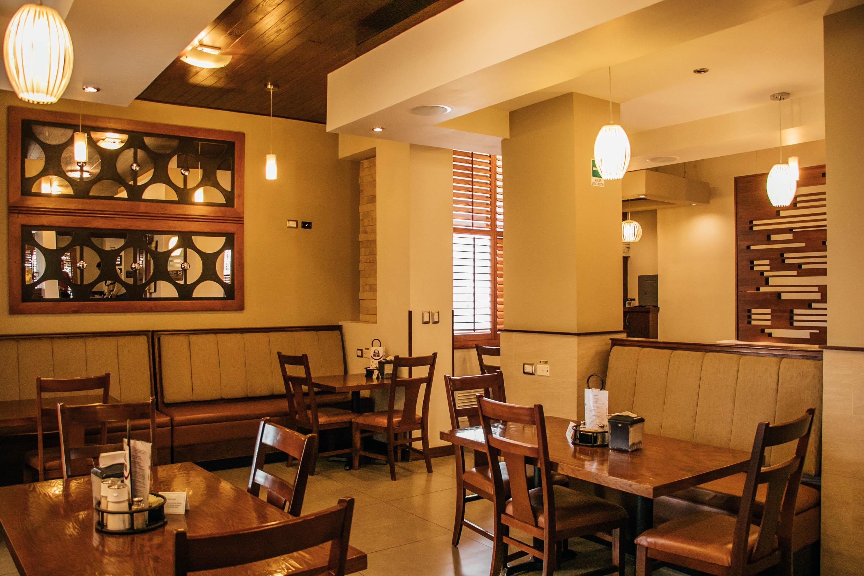 Desayuno buffet incluido todos los días 