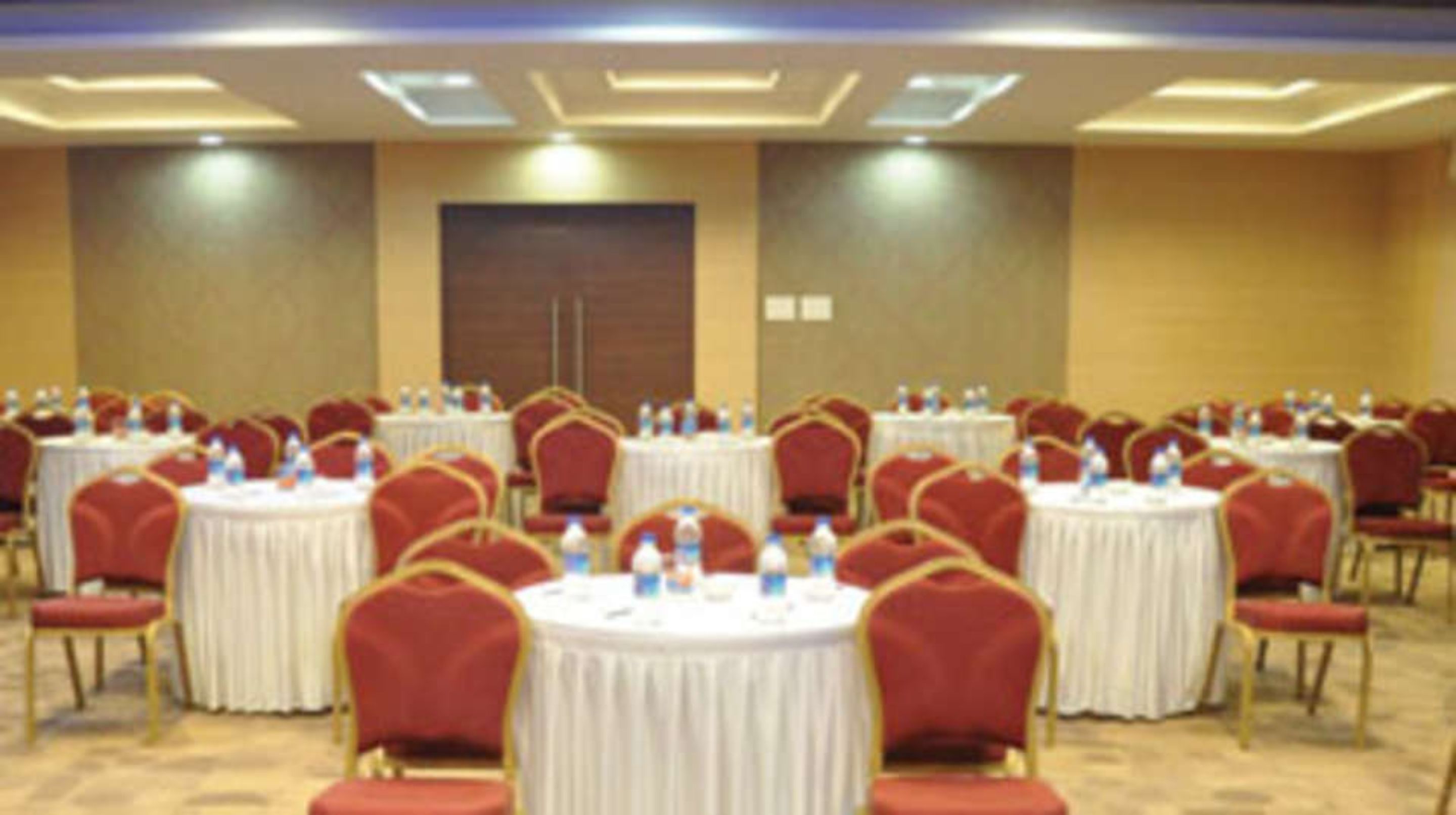 Photo - Residency Sarovar Portico Mumbai