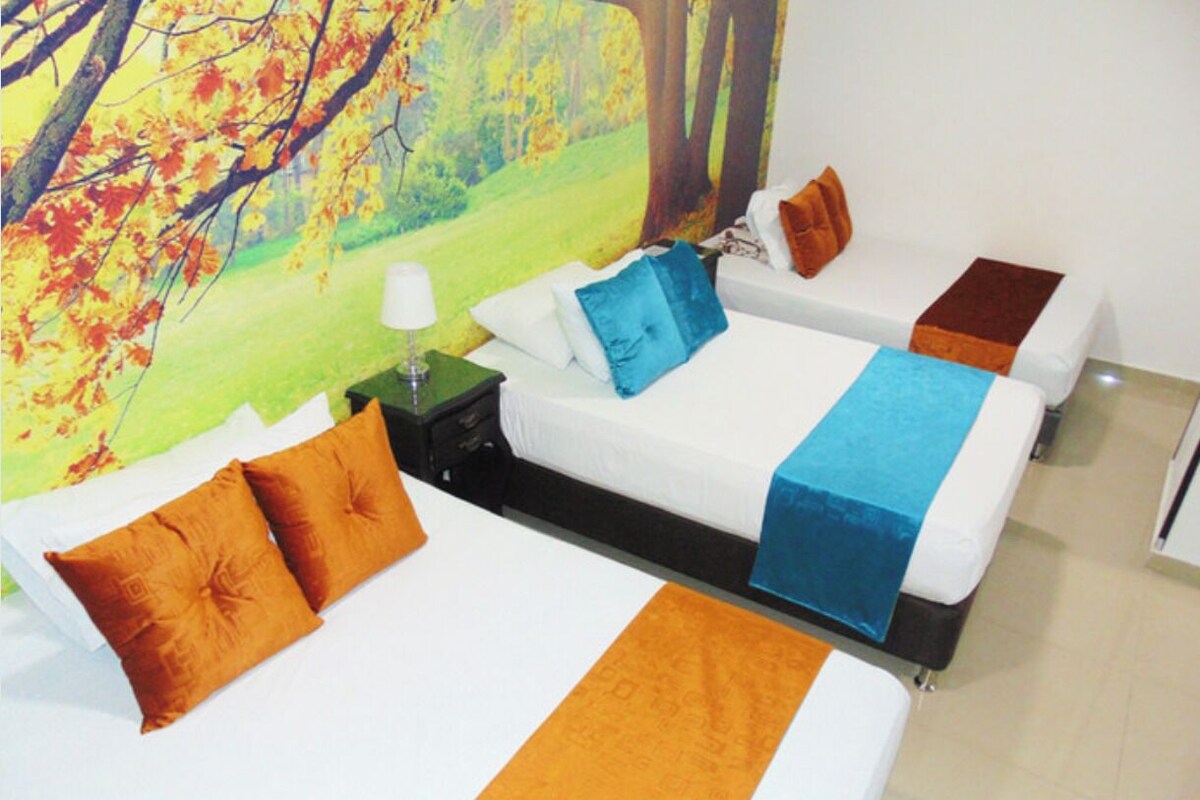 Triple Room | Minibar, desk, free WiFi, wheelchair access