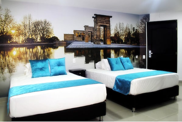 Double Room | Minibar, desk, free WiFi, wheelchair access