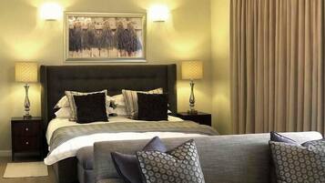 Biancheria da letto di alta qualità, minibar, una cassaforte in camera