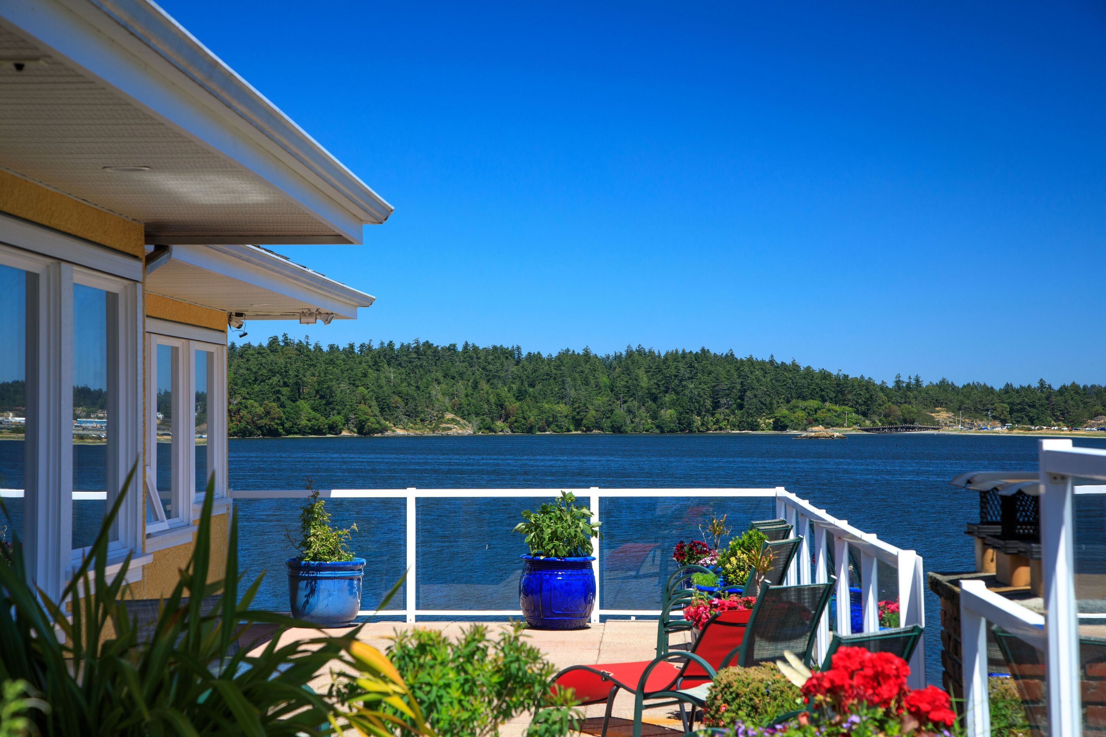 Luxury Suite, Multiple Beds, Kitchenette, Lagoon View | View from room