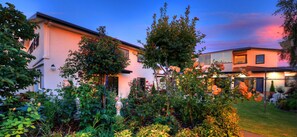 Garden View | Property amenity