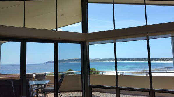 Pemandangan pantai/laut