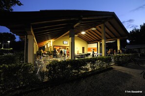 Interior - Camping Rose (Dormelletto)