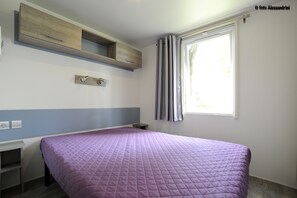 Mobile Home, 2 Bedrooms