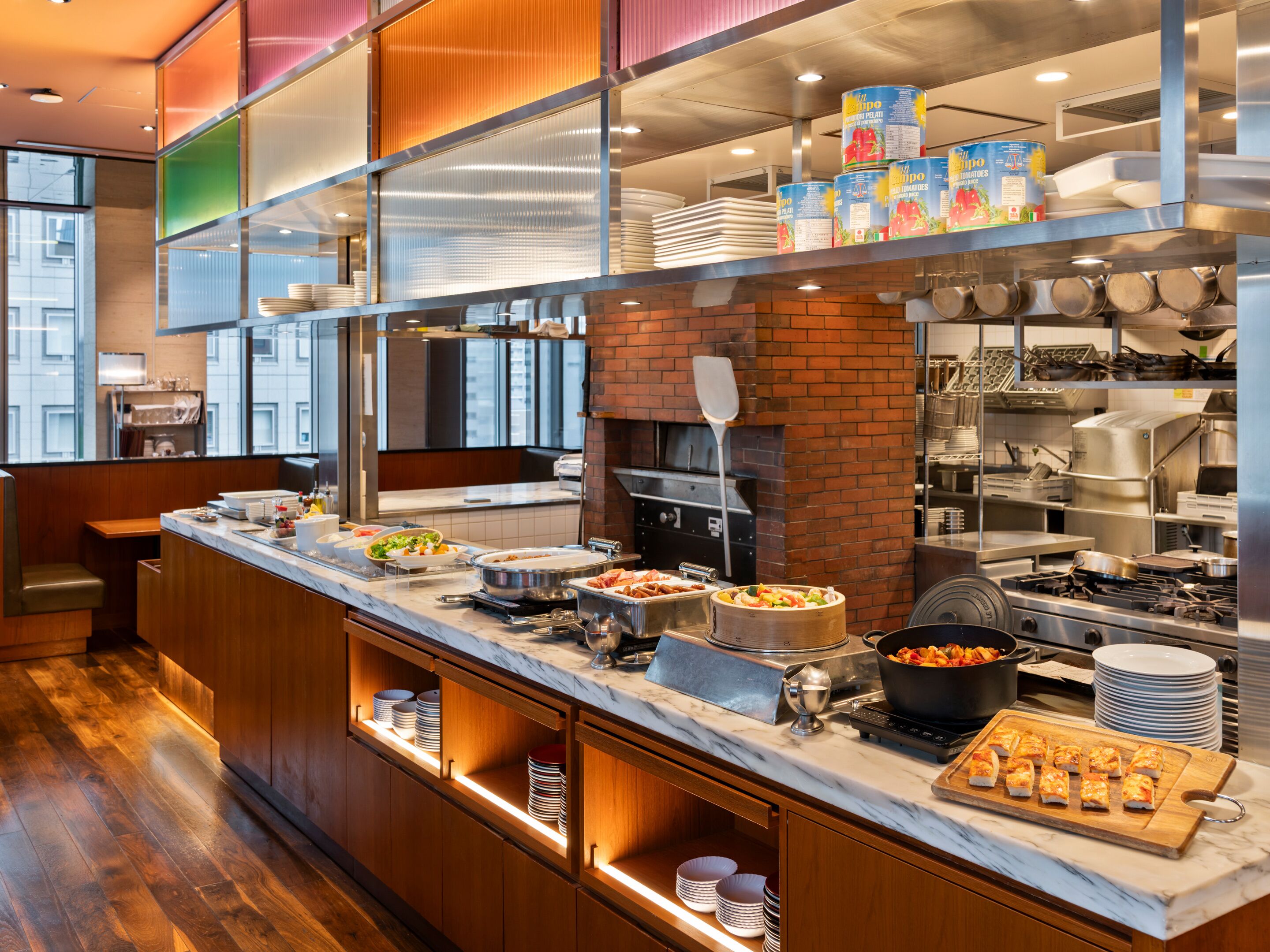 Frokostbuffé hver dag (JPY 2750 per person)