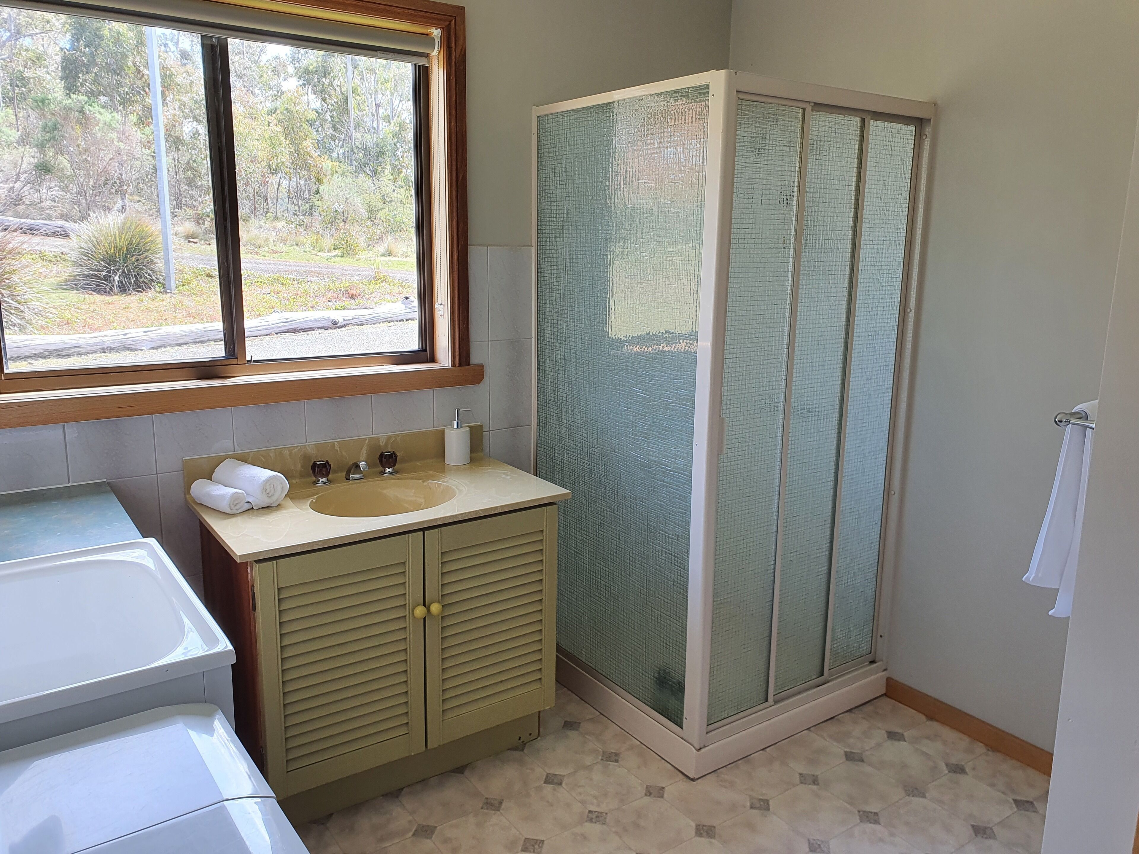 Lake Yalleena Nature Retreat — image 8