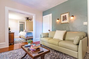 Smart TV 65 pulgadas con canales de televisión digitales, televisión