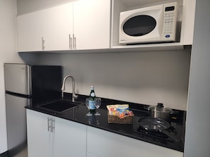 Mini-fridge, coffee/tea maker