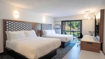 Værelse - 2 queensize-senge - ikke-ryger (Efficiency) | Premium-sengetøj, skrivebord, mørklægningsgardiner, gratis Wi-Fi