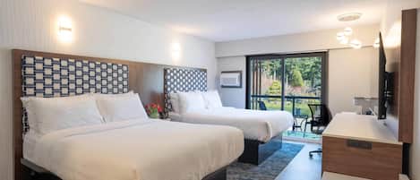 Habitación, 2 camas de matrimonio, no fumadores (Efficiency) | Ropa de cama de alta calidad, escritorio, cortinas opacas y wifi gratis