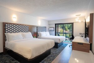 Habitación, 2 camas de matrimonio, no fumadores (Efficiency) | Ropa de cama de alta calidad, escritorio, cortinas opacas y wifi gratis