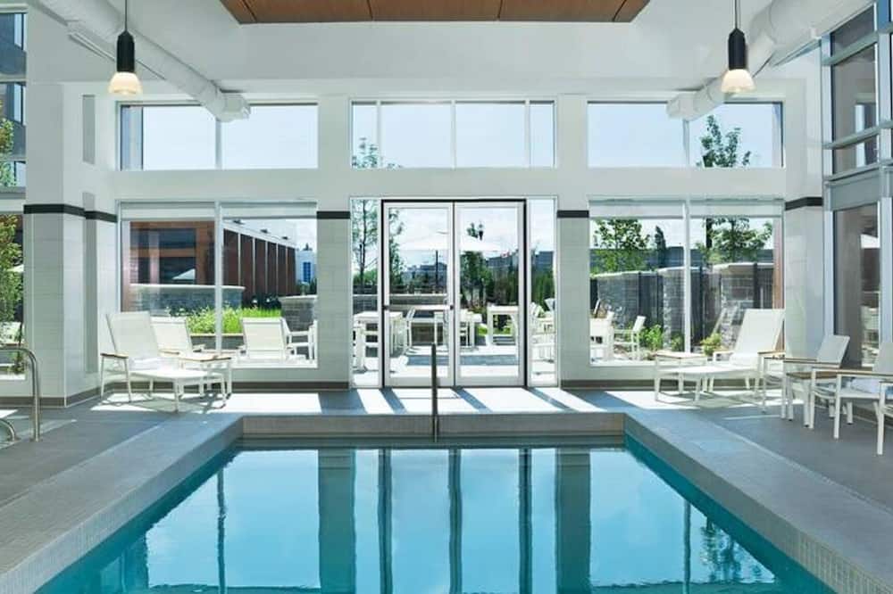 Element Vaughan Southwest