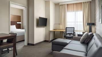 Suite, 1 Bedroom, City View | In-room safe, desk, iron/ironing board, free cots/infant beds