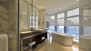Hypo-allergenic bedding, free minibar, in-room safe, desk