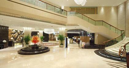 Riviera Hotel Ningbo