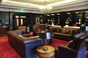 2 bars/lounges, pub, lobby lounge - Royal Grace Hotel (Wuhan)