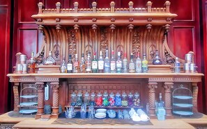 2 bars/lounges, pub, lobby lounge - Royal Grace Hotel (Wuhan)