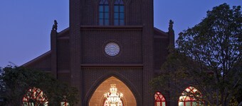 Royal Grace Hotel