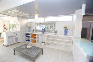Reception - Hotel Solvi - Adults Only (Vilanova I la Geltru)