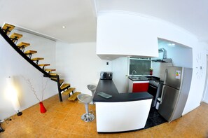 Full-size fridge, microwave, coffee/tea maker