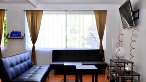 LED TV - ValpoGO Apartments (Valparaiso)