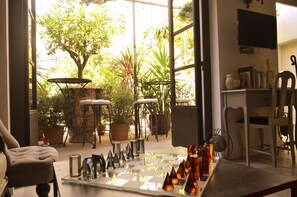 Executive lounge - La Maison des Augustins B&B, Spa et Fitness (Avignon)