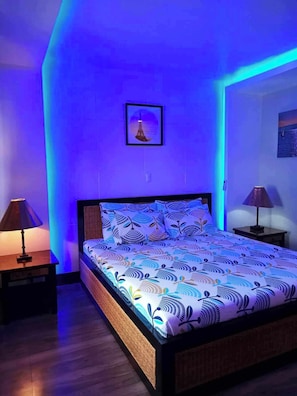 Beach Front Room | Minibar, in-room safe, soundproofing - Marlins Beach Resort (Santa Fe)