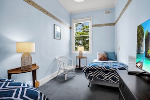 Iron/ironing board, free WiFi, bed sheets
