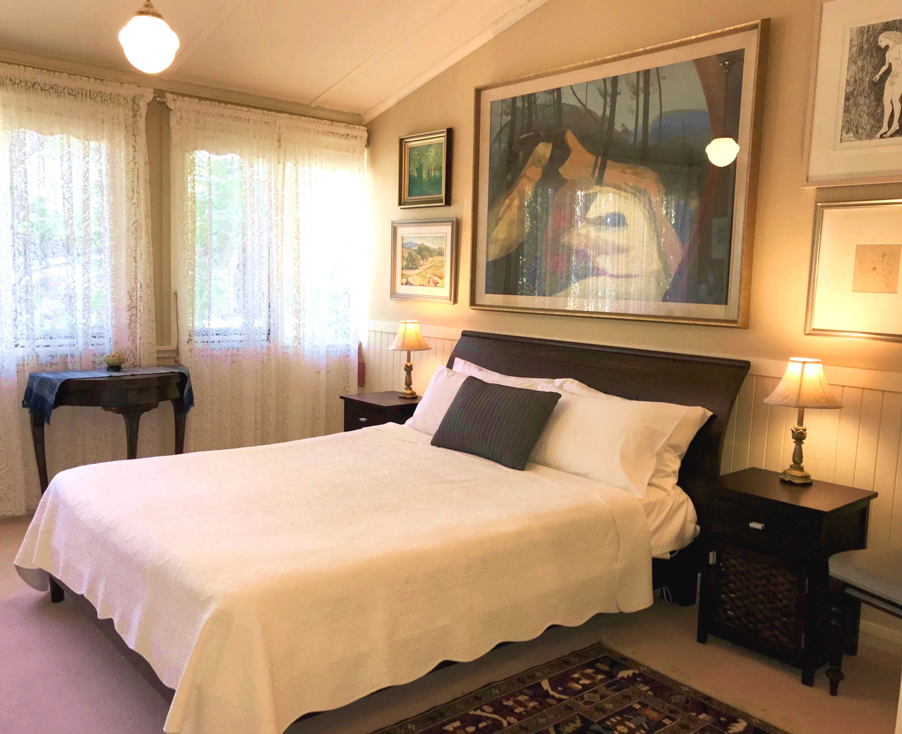 標準客房, 非吸煙房 (3 - Queen Suite) | 熨斗/熨衣板、免費無線上網、床單