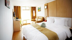 Standard Double Room, 1 Queen Bed - Apple Tree Hotel Gunsan (Gunsan)