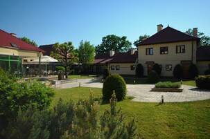 Business-lejlighed | Udsigt til gårdsplads