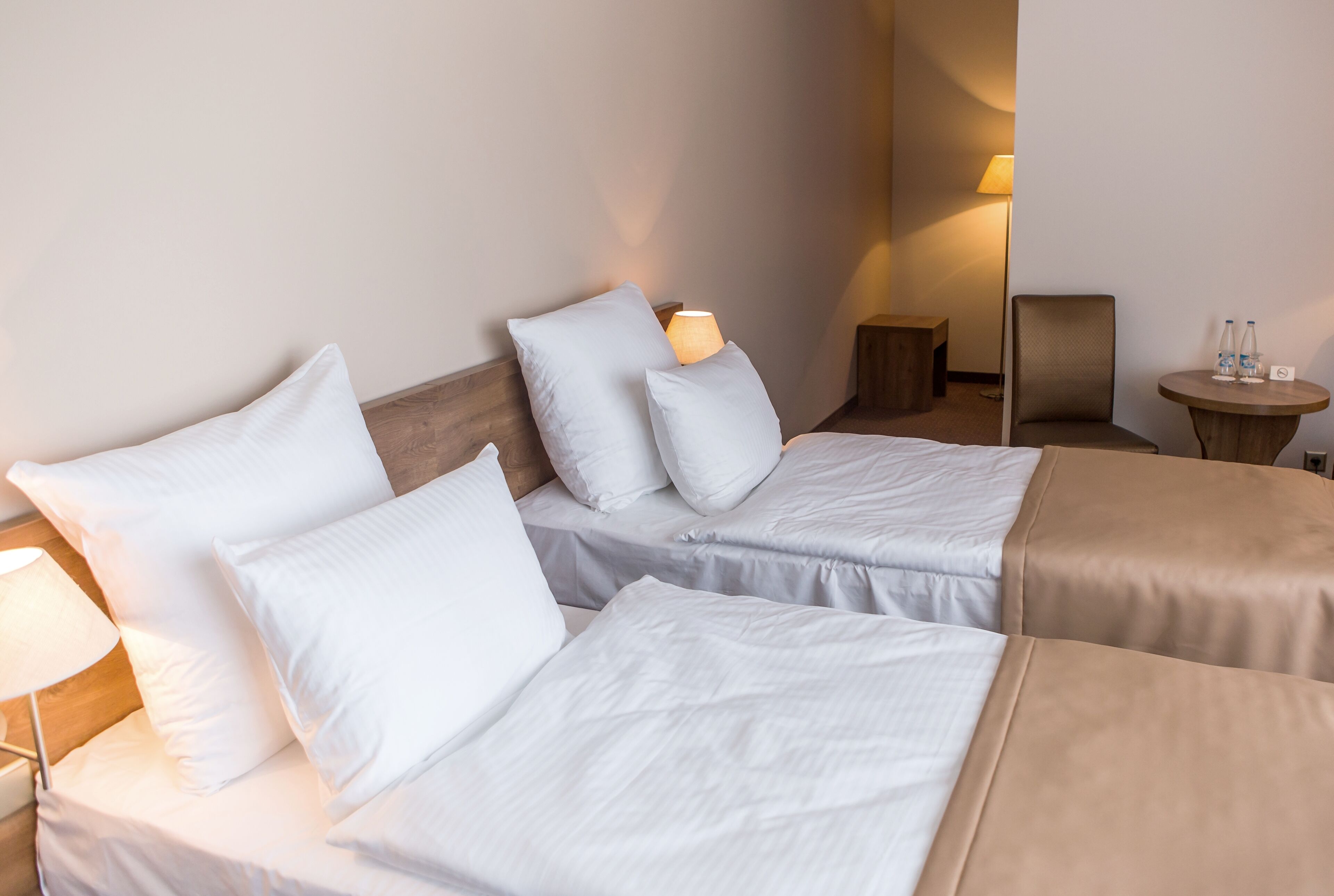 triple room | egyptian cotton sheets, premium bedding, pillow-top beds, minibar