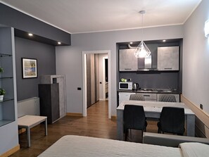 Down duvets, soundproofing, free WiFi, bed sheets - Hotel Residence Aurora (Paderno Dugnano)