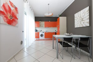 Apartment, 1 Bedroom, Annex Building (2 adults) | Private kitchen | Full-sized fridge, microwave, stovetop, electric kettle - Hotel Residence Aurora (Paderno Dugnano)