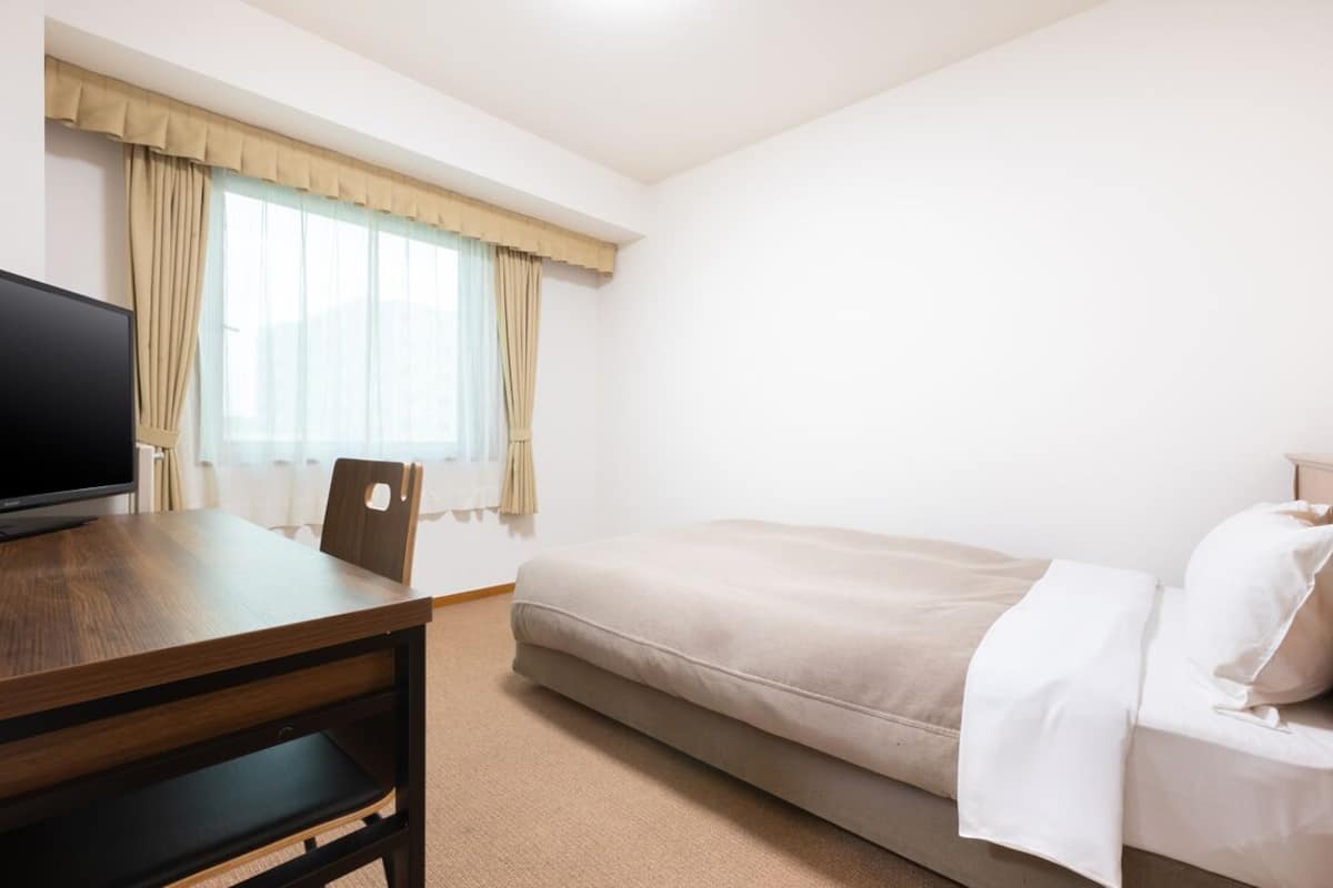 In-room safe, desk, laptop workspace, iron/ironing board (on request)