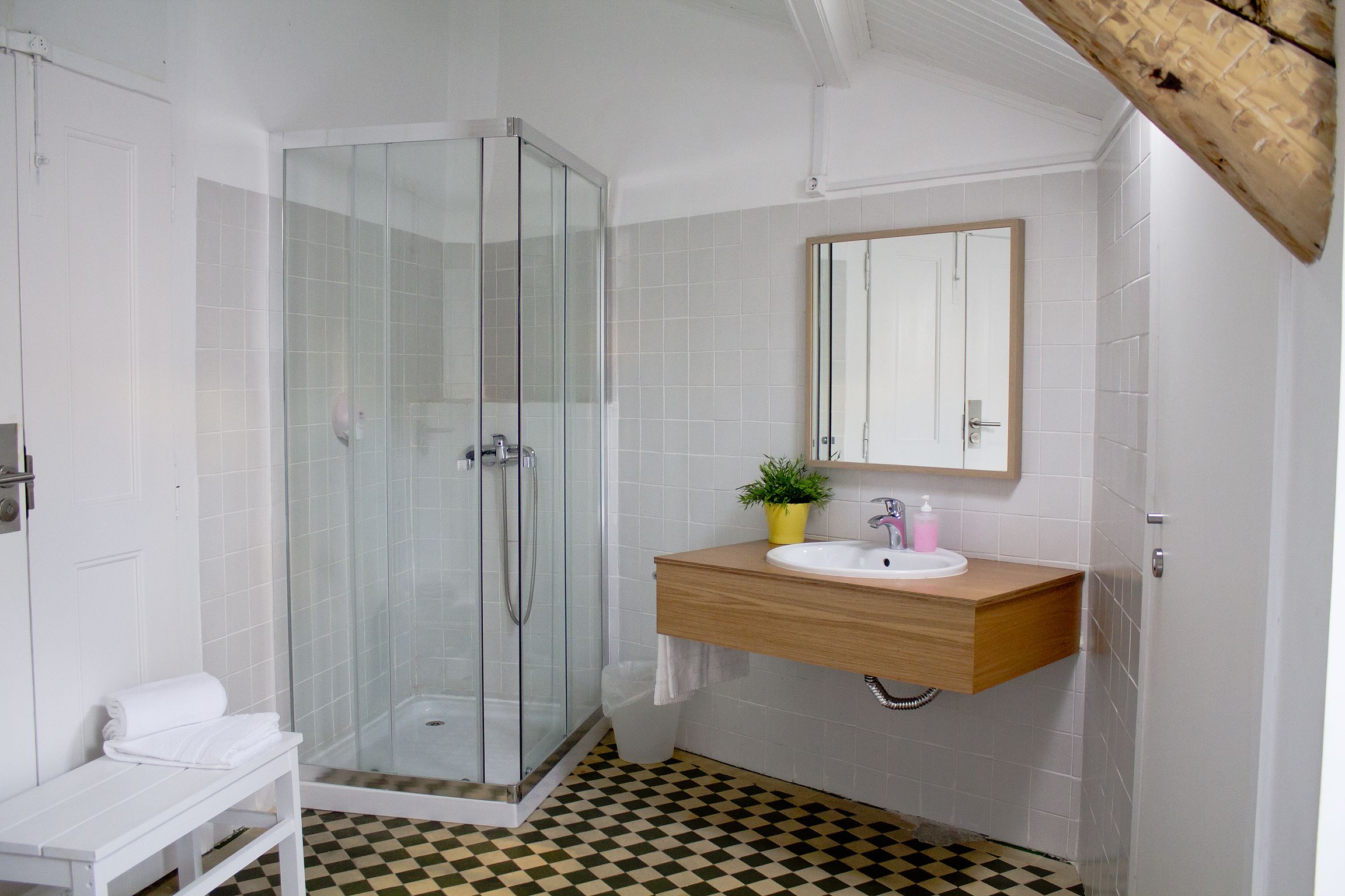 Photo - WW Hostel & Suites