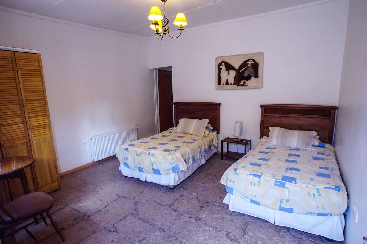 Twin Room, 2 Single Beds