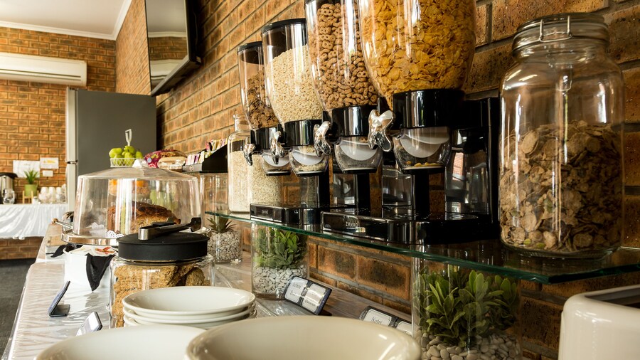 Hume Country Motor Inn