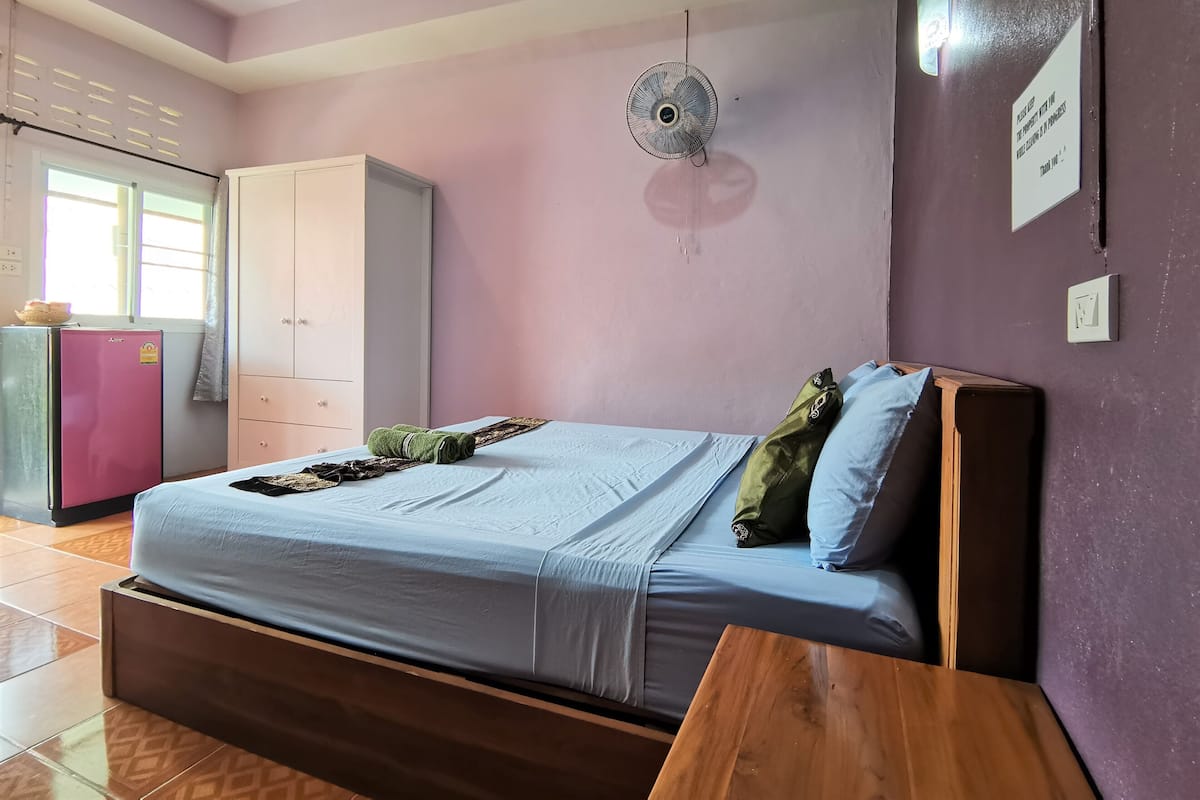 Double Bed Room (Fan Room) | Gratis wifi, beddengoed