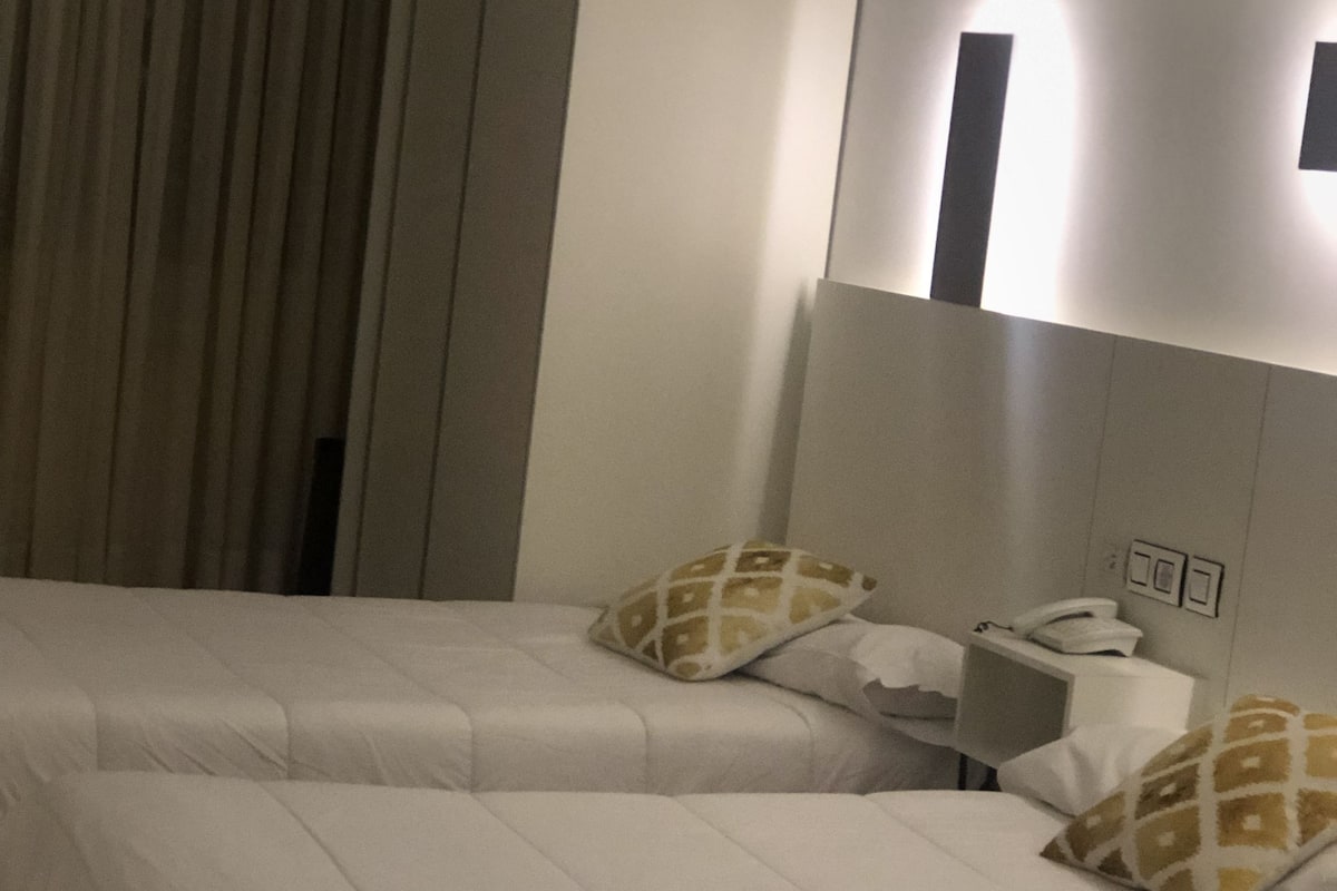 Triple Room | In-room safe, desk, cots/infant beds, free WiFi