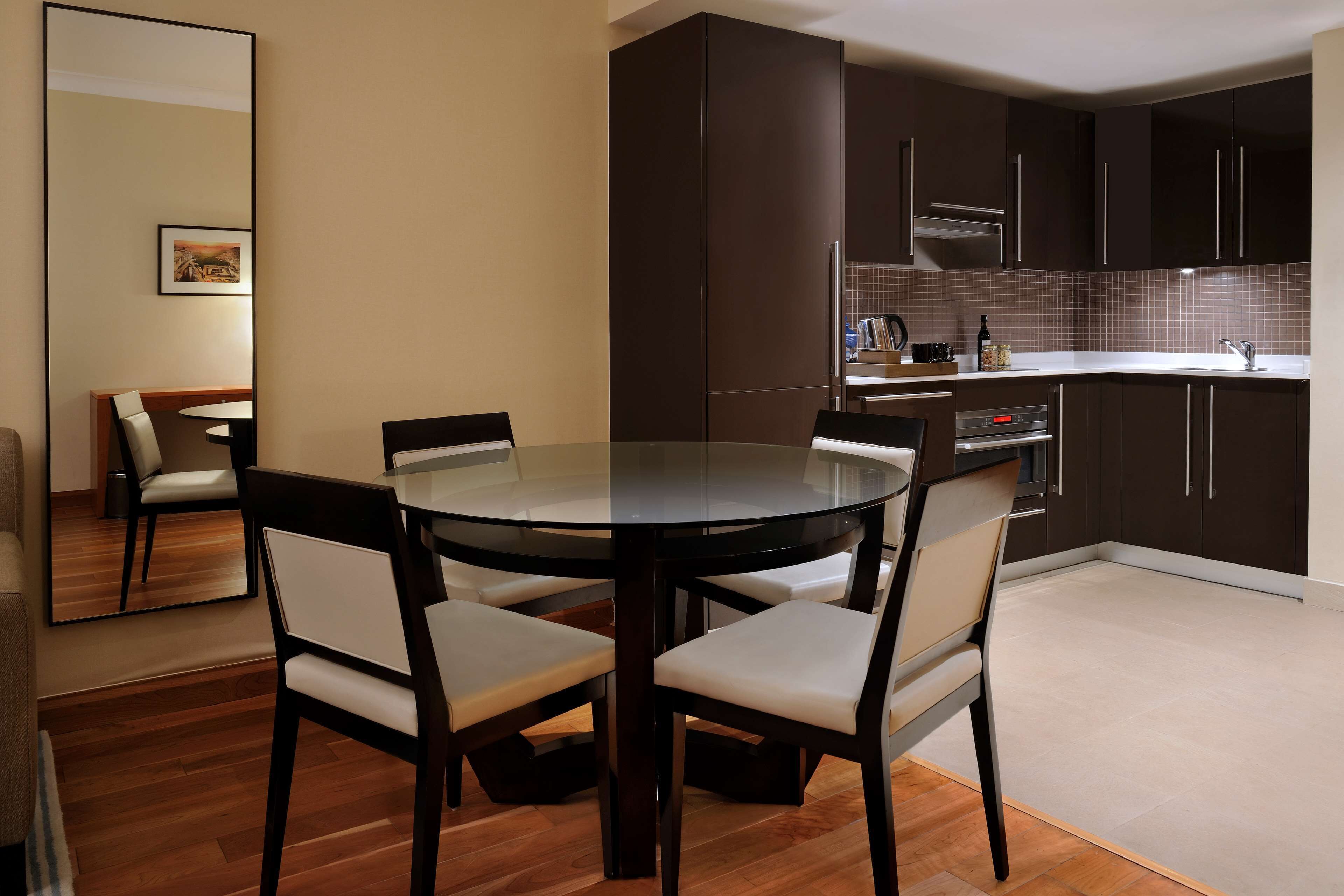 Club Suite, 1 King Bed, Kitchenette | Private kitchen