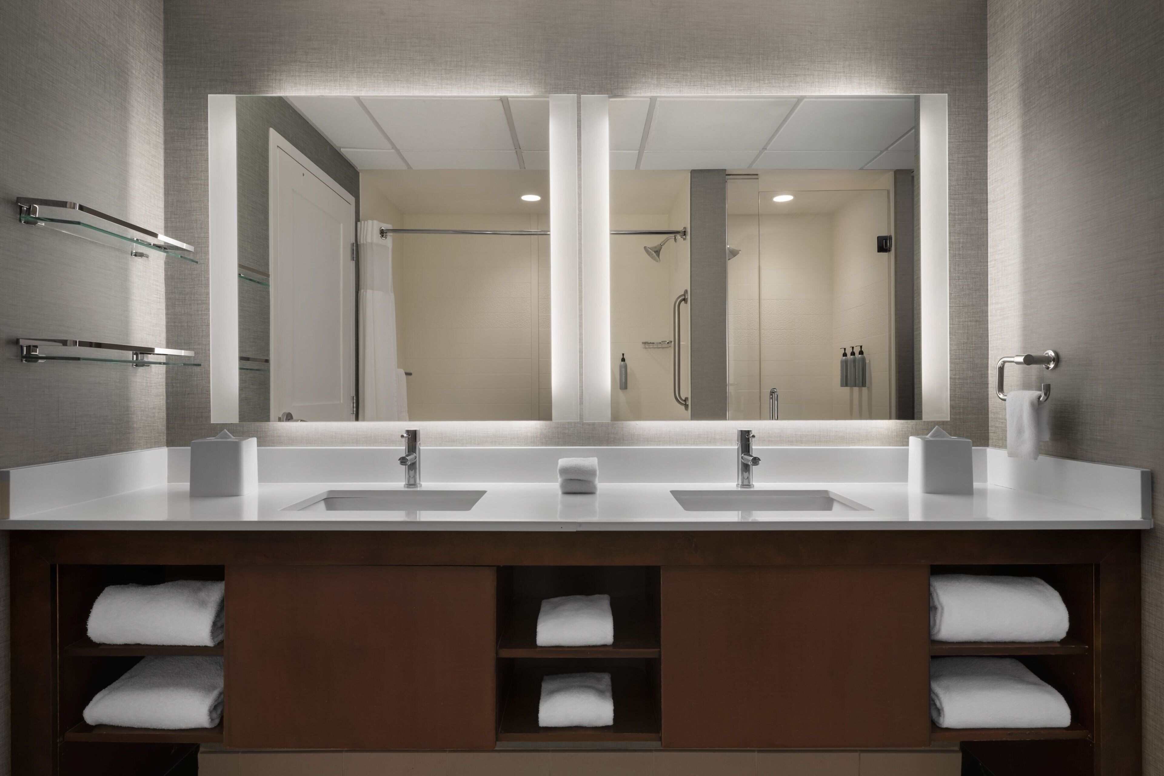 suite, 1 king bed with sofa bed, non smoking | bathroom | free toiletries, hair dryer, towels