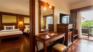 1 間睡房、意大利 Frette 床單、羽絨被、特厚豪華床墊